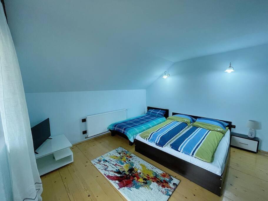 Casa La Doi Nuci Hotel Bradet  Екстериор снимка