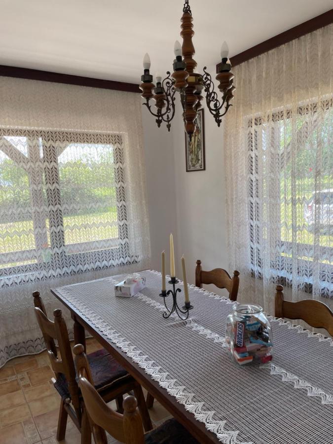 Casa La Doi Nuci Hotel Bradet  Екстериор снимка