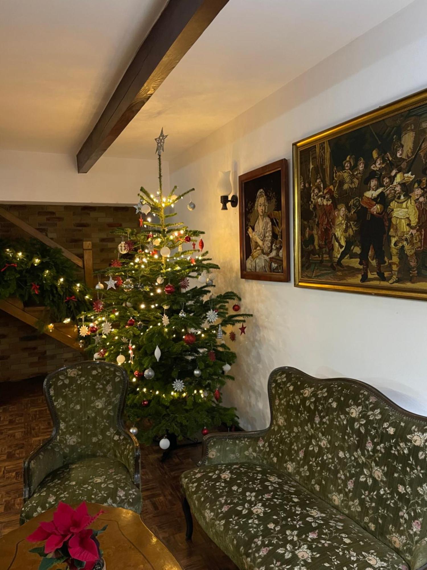Casa La Doi Nuci Hotel Bradet  Екстериор снимка